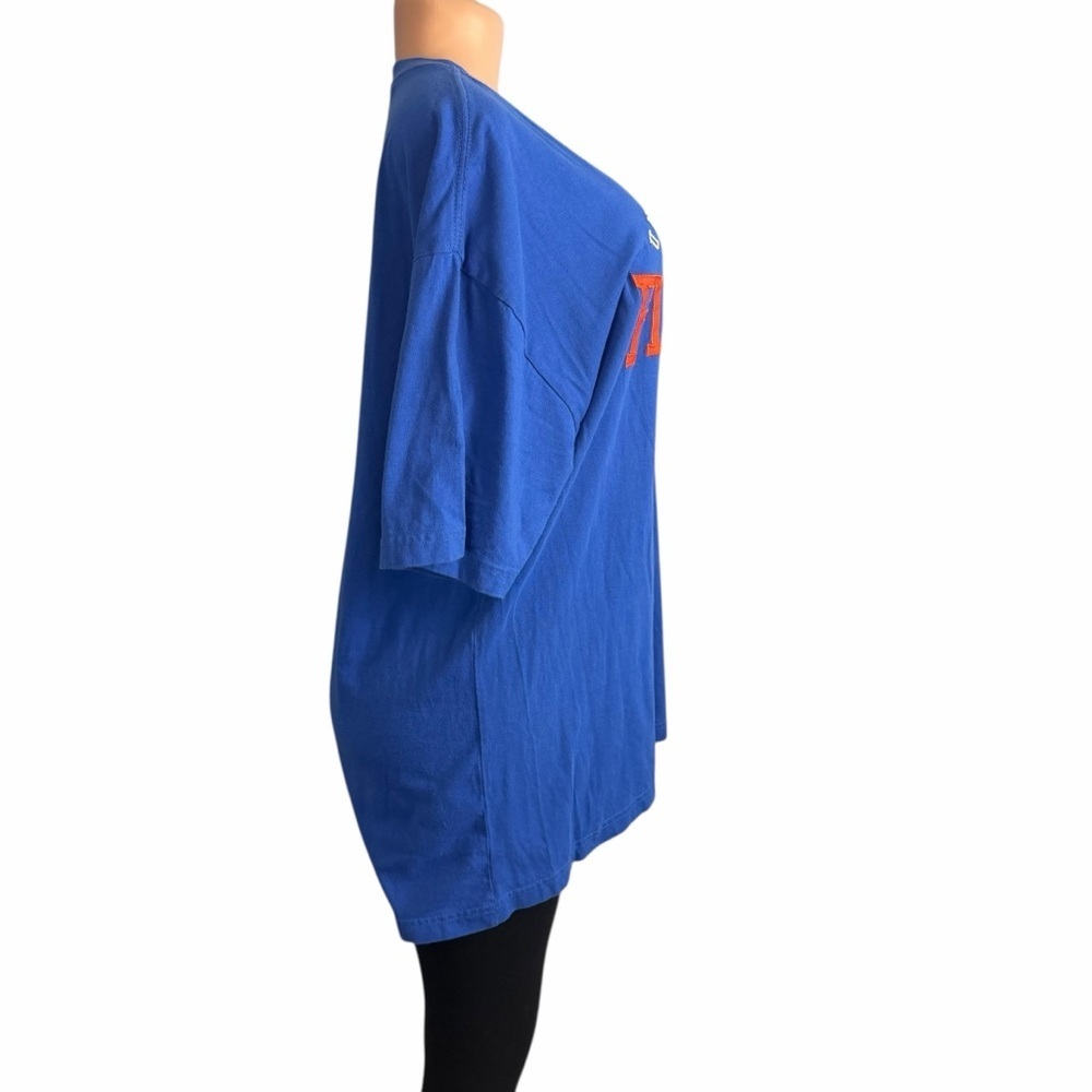 University of Florida Gators UF Blue T-Shirt - Picture 5 of 9